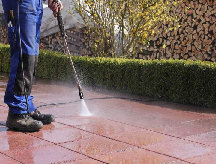 Nettoyage jardin et espace extérieur Rennes
